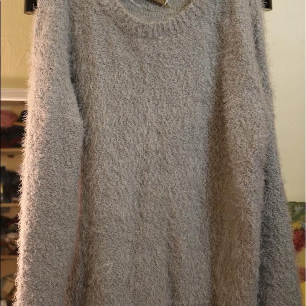 Cute feathered long sleeve sweater